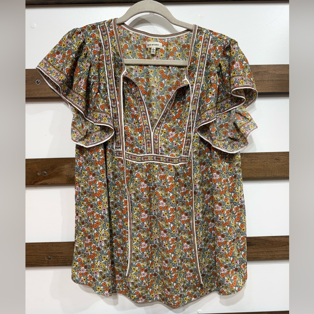 Max Studio Multicolor Floral Blouse with Ruffle Sleeves